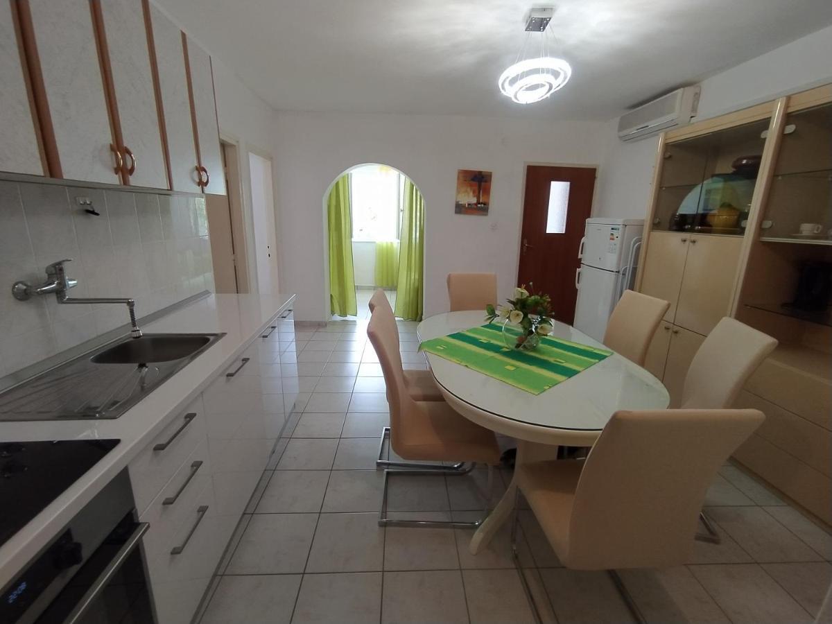 וודיצה Apartmani Trubi 2 מראה חיצוני תמונה